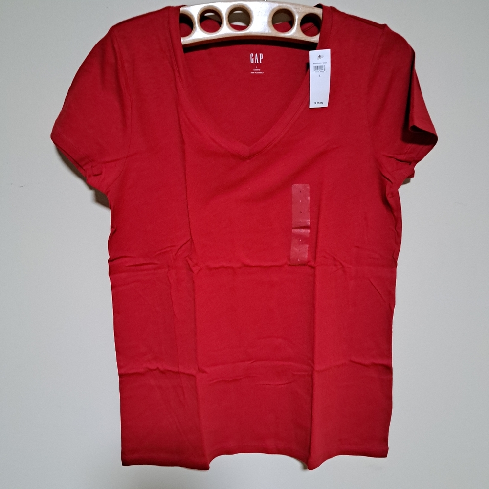 Gap Red Tees L